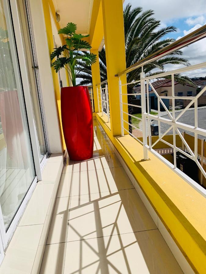 Mowetu Guest House Cape Town Ngoại thất bức ảnh