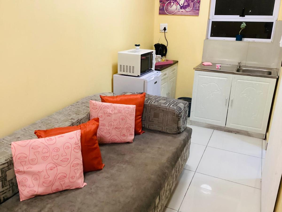 Mowetu Guest House Cape Town Ngoại thất bức ảnh