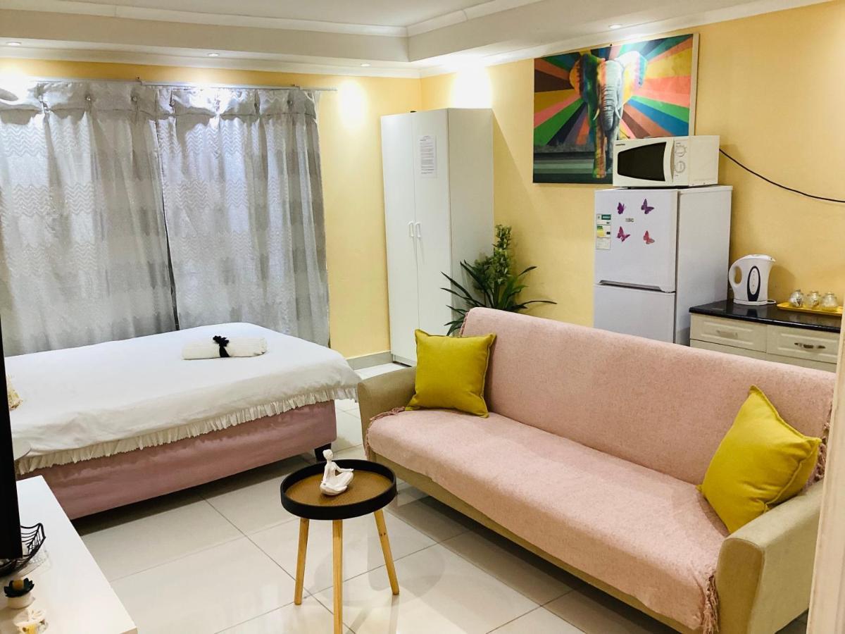 Mowetu Guest House Cape Town Ngoại thất bức ảnh